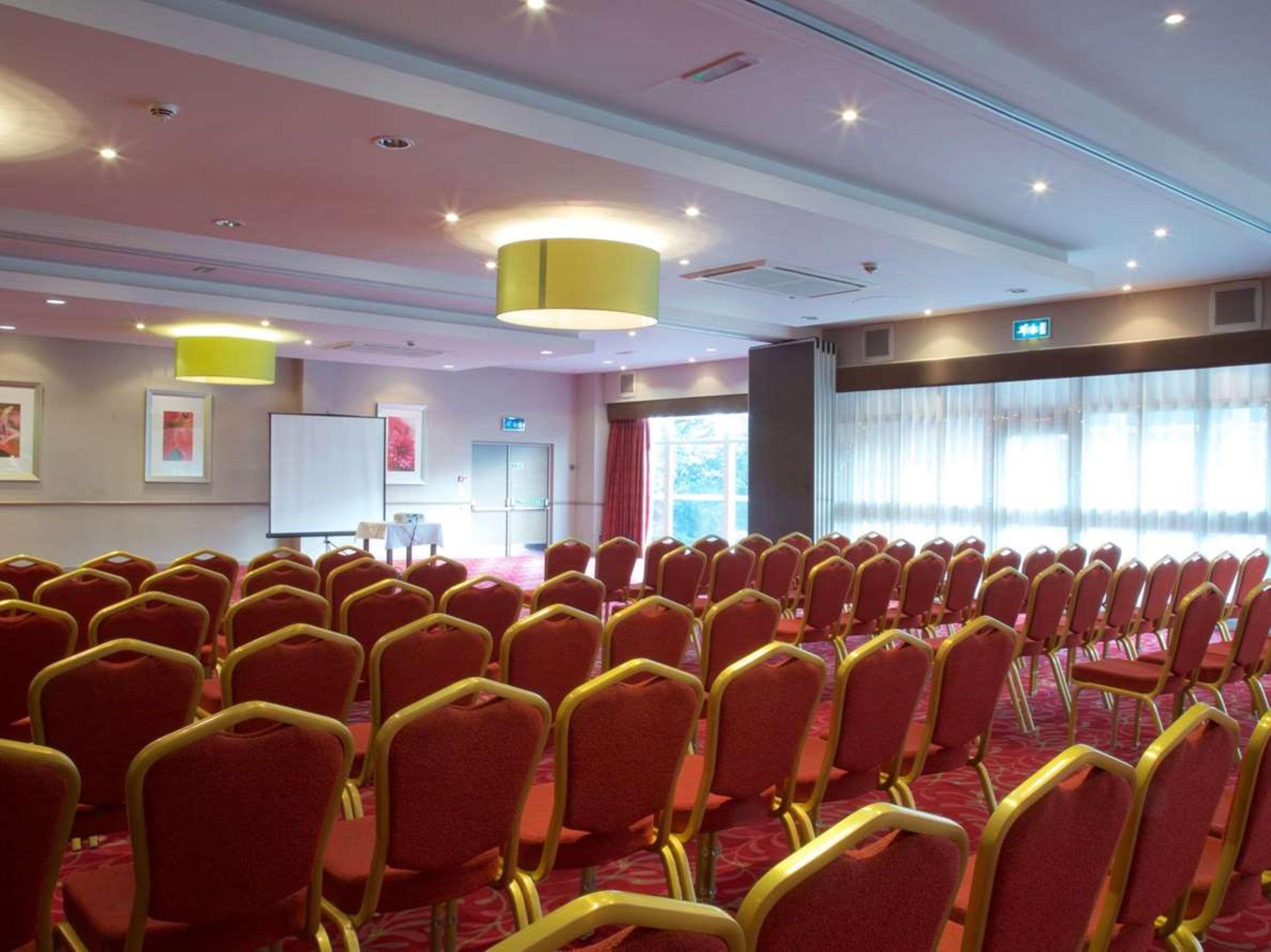 Stourport Manor Hotel Exterior photo